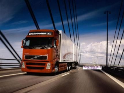 Ventajas para tu negocio transporte por carretera Conoce las principales ventajas del transporte de mercancías por carretera, la modalidad más usada en el mundo.